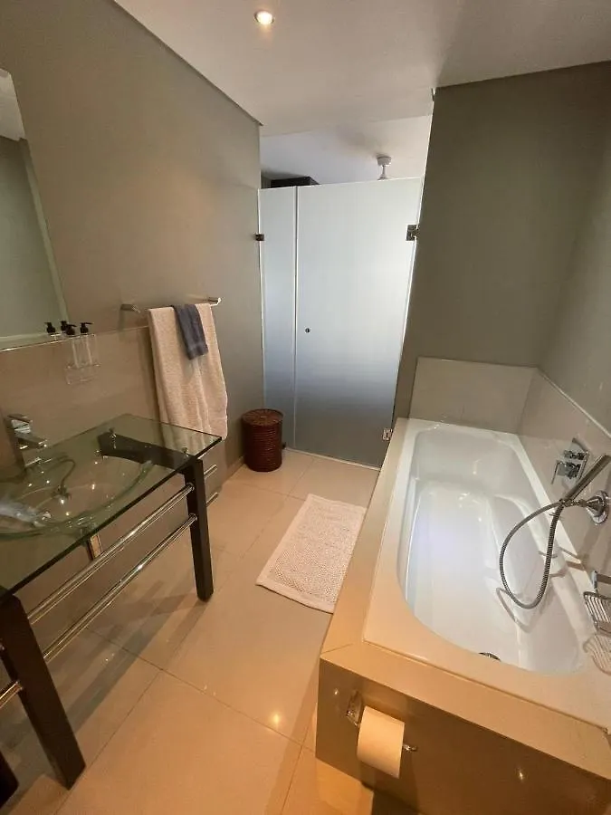 Infinity Self Catering Beachfront Apartment 302 Κέιπ Τάουν 0*,  Νότια Αφρική